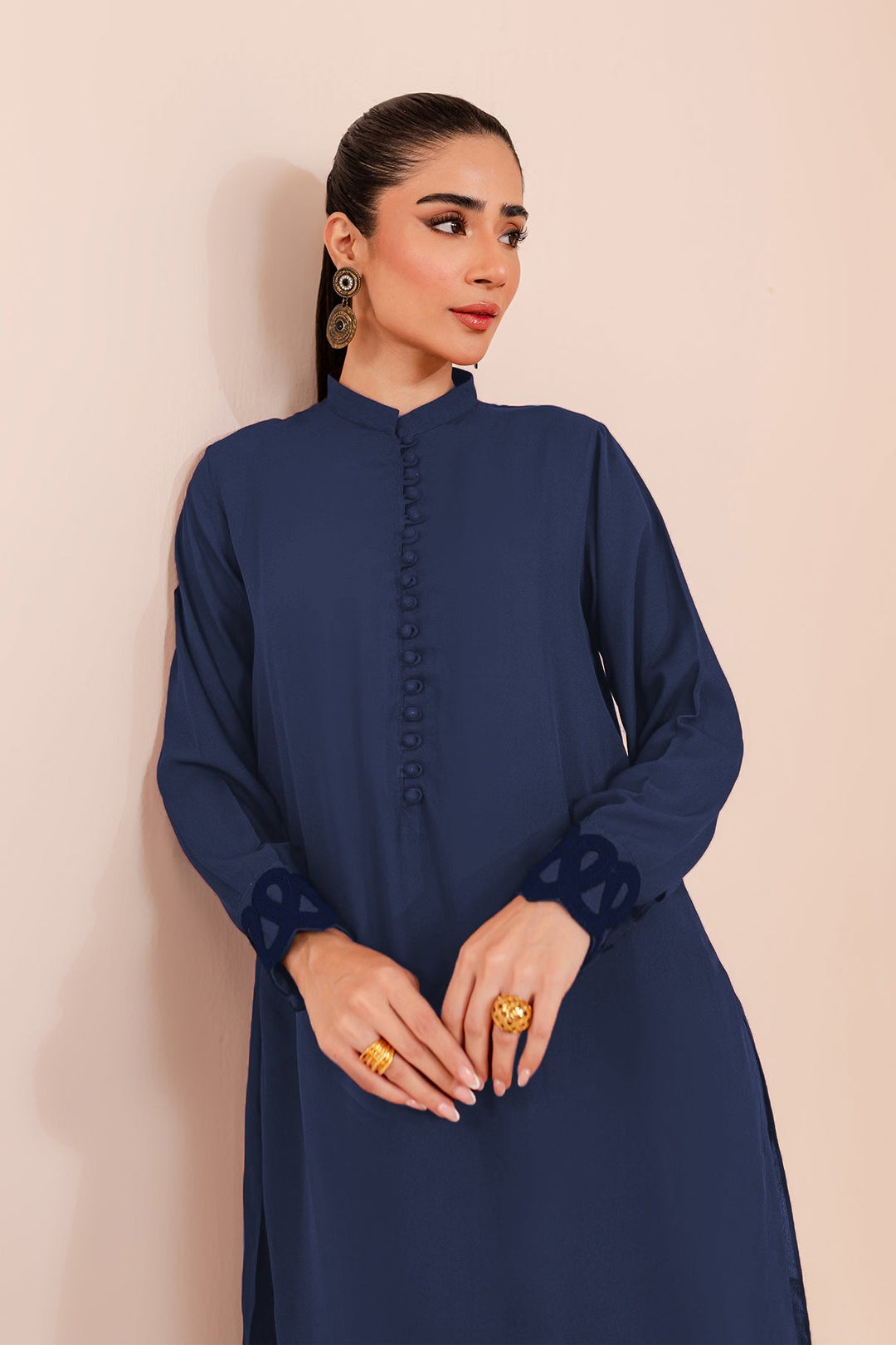 2 Piece Lace Suit - 01 - Peach Republic