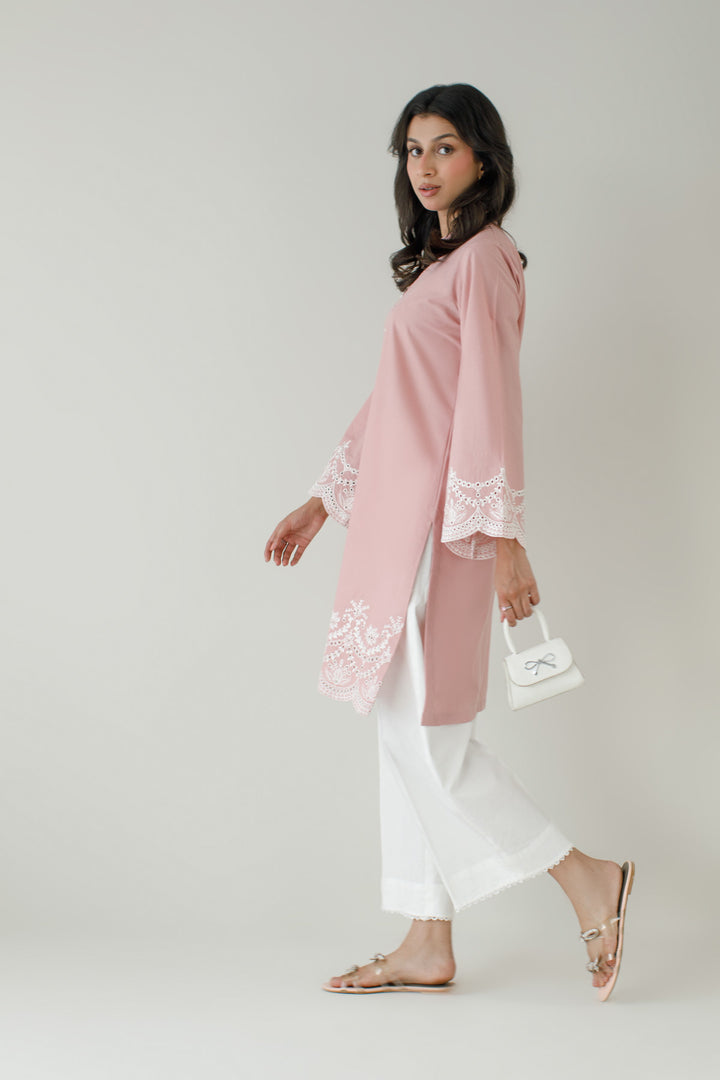 Dusty Pink Schiffli 2-Piece Contrast Set