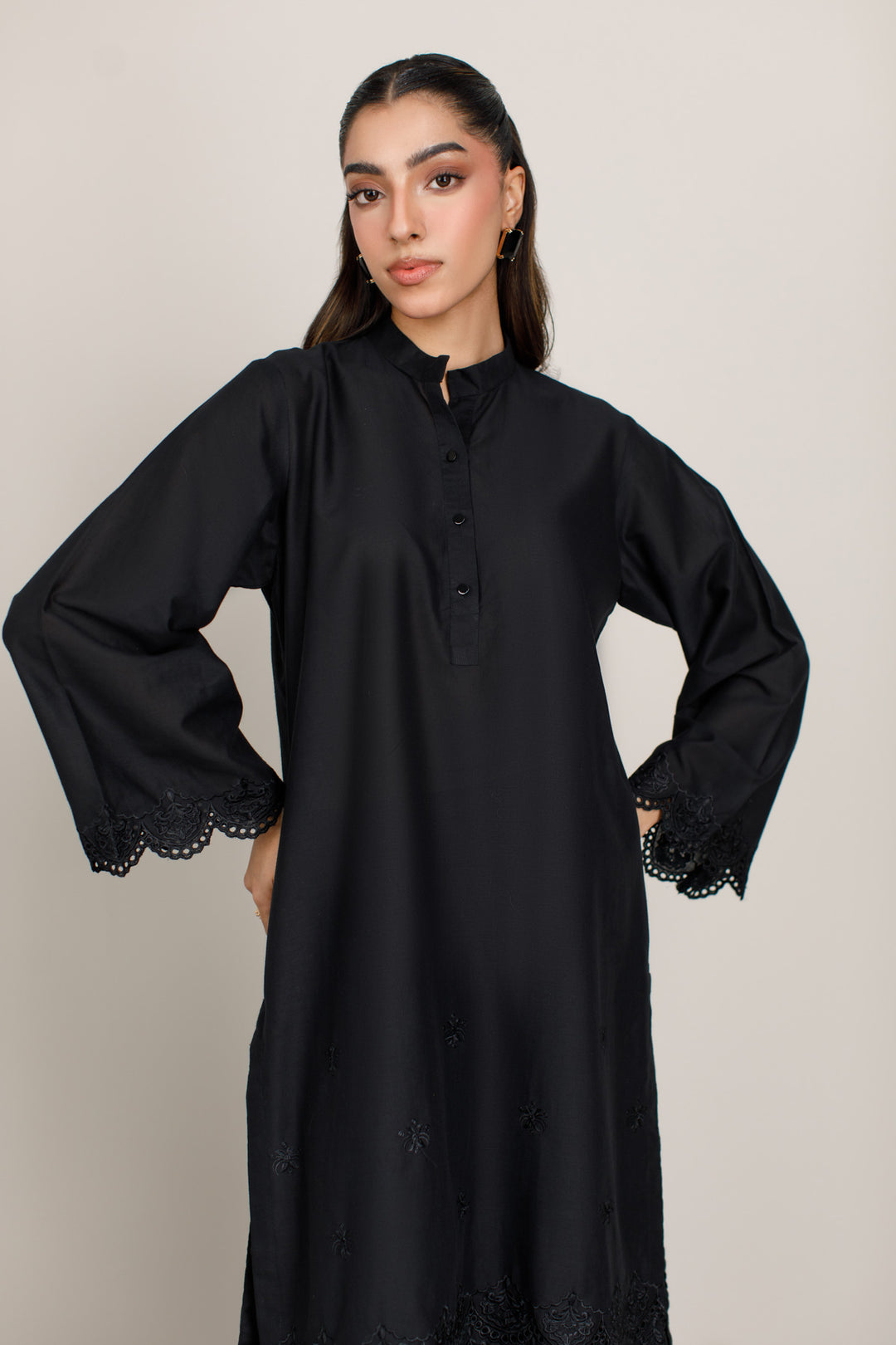 Midnight Black 2-Piece Schiffli Set