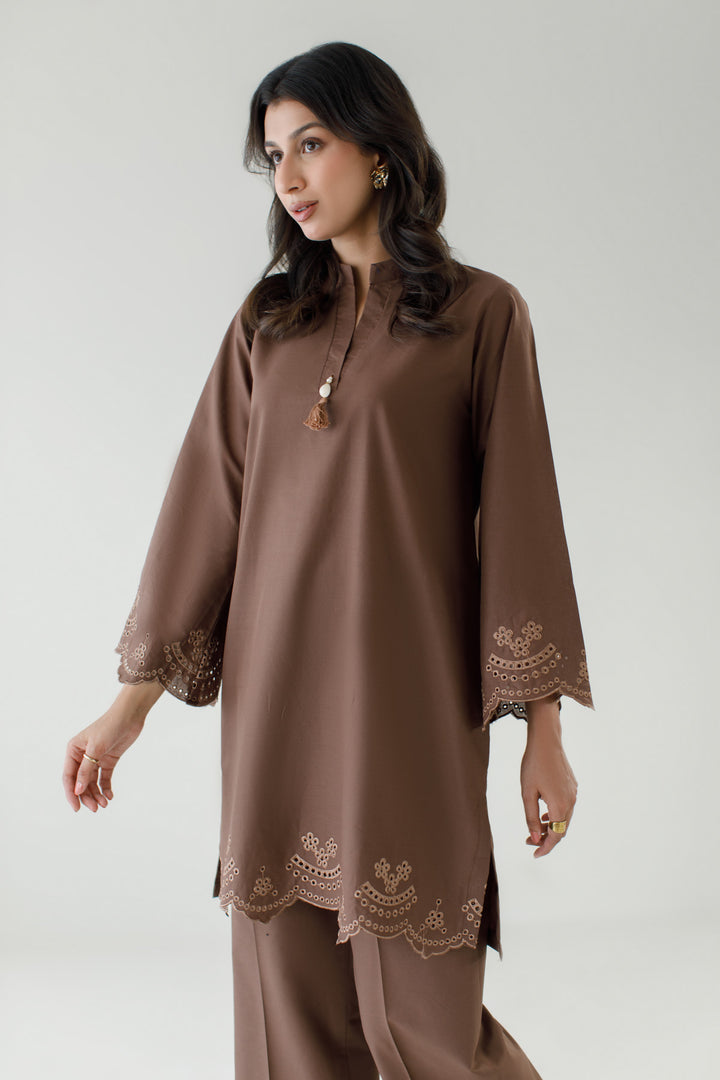 Mocha Schiffli 2-Piece Set