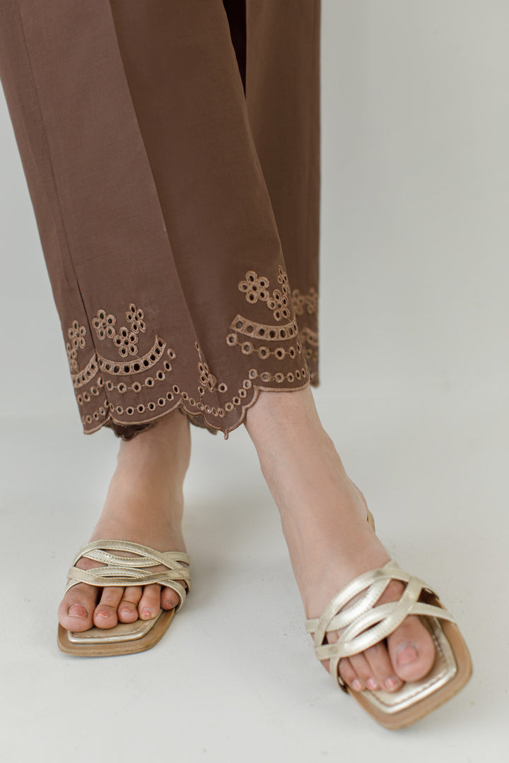 Mocha Schiffli 2-Piece Set