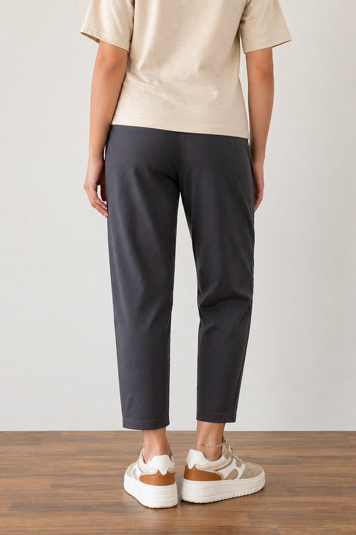 STRAIGHT LEG TROUSER