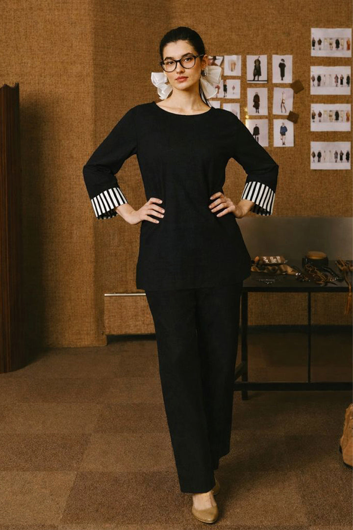 Khaddar Co Ord Set - 010