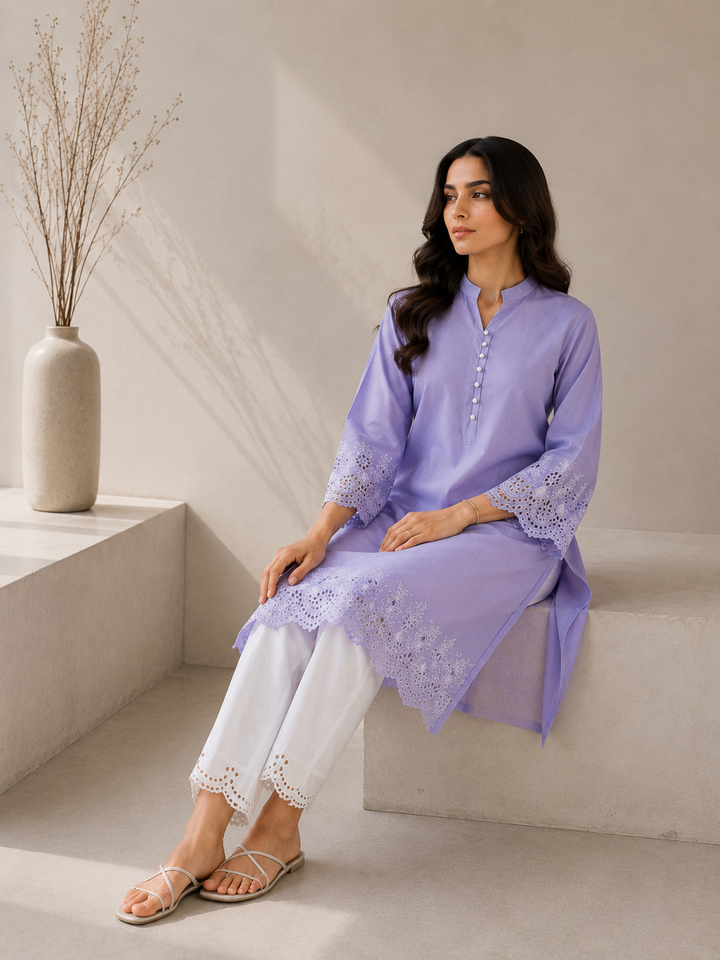 Lilac Schiffli Contrast 2-Piece set