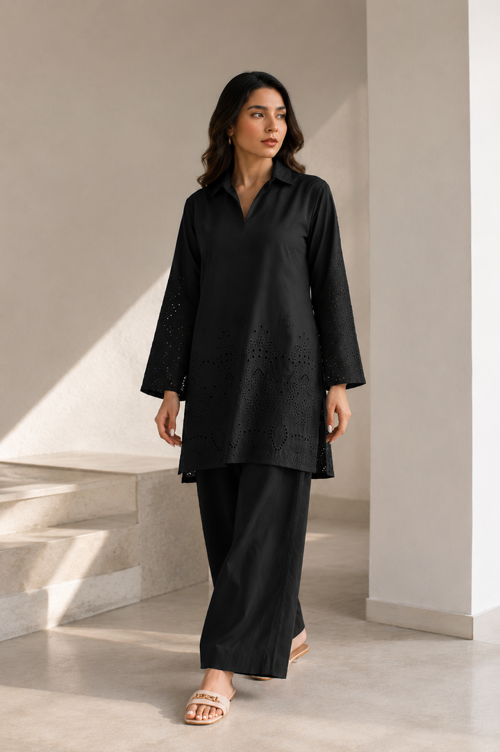 Black 2-Piece Schiffli Set - 01