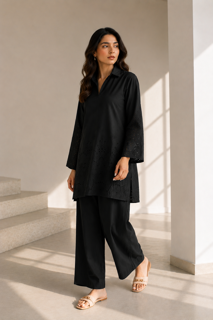 Black 2-Piece Schiffli Set - 01
