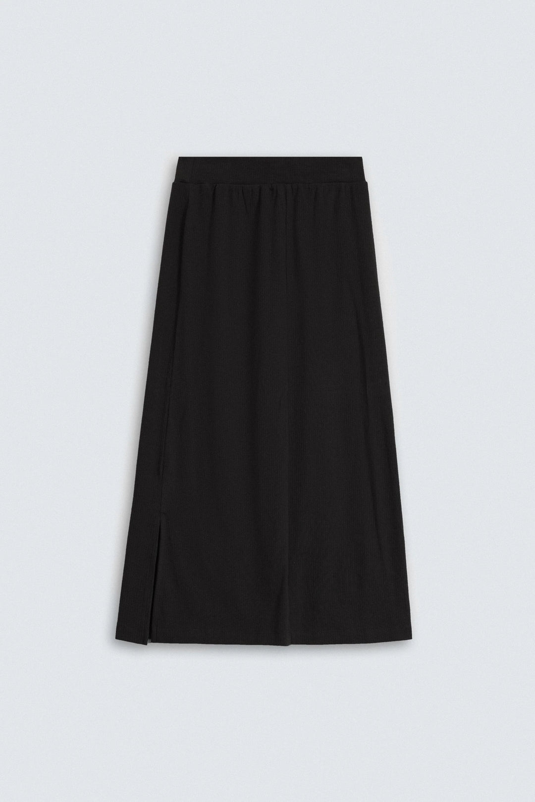BLACK STRAIGHT SKIRT