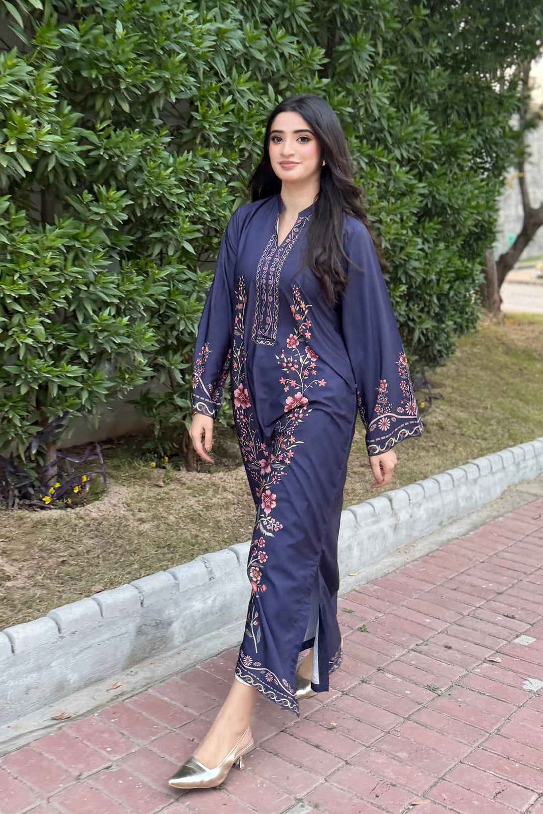 Navy Blue Bloom Kaftan