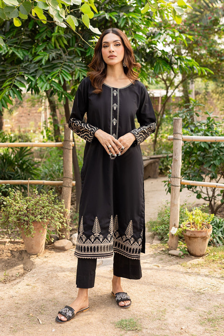 Black- 004 - Peach Republic