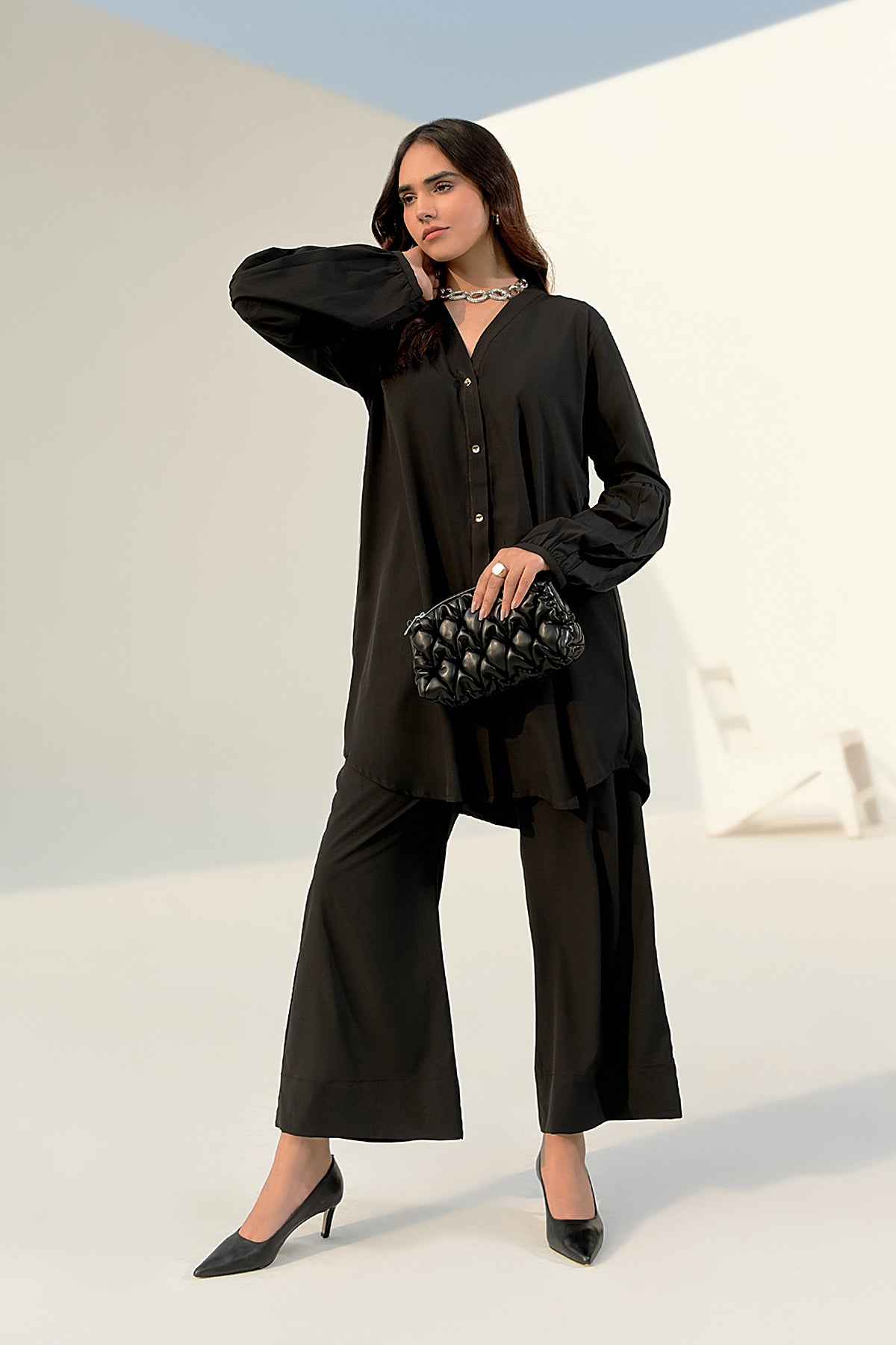 Black Crepe Tunic - 01 - Peach Republic