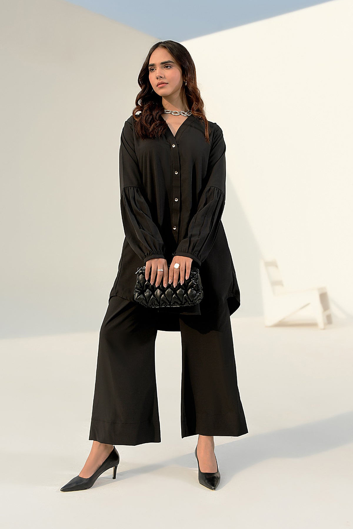 Black Crepe Tunic - 01 - Peach Republic