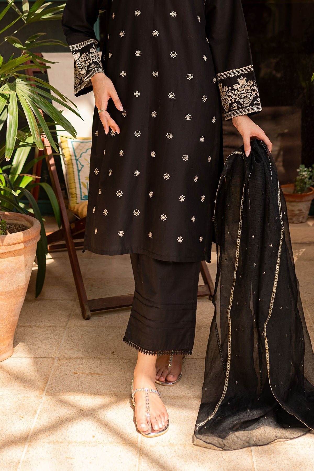 Black Embroidered Suit-004 - Peach Republic