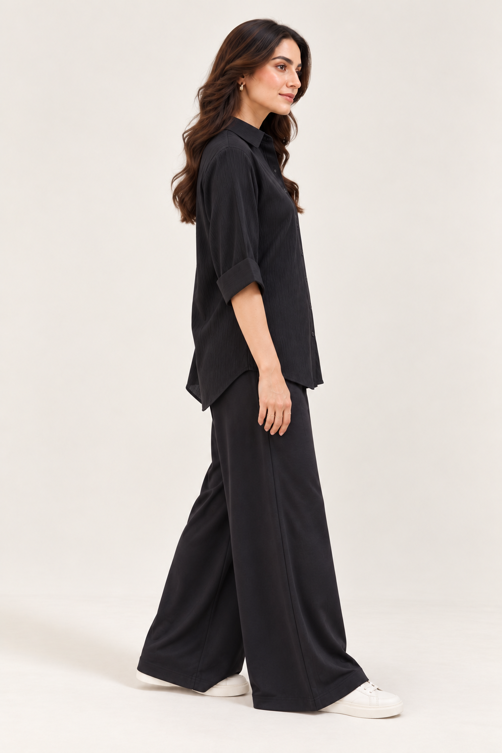 Black wrinkle crepe top side view