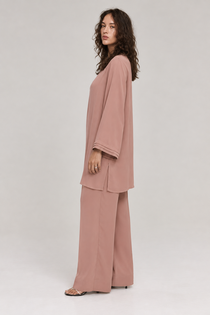 Blush Relaxed Fit Set side view