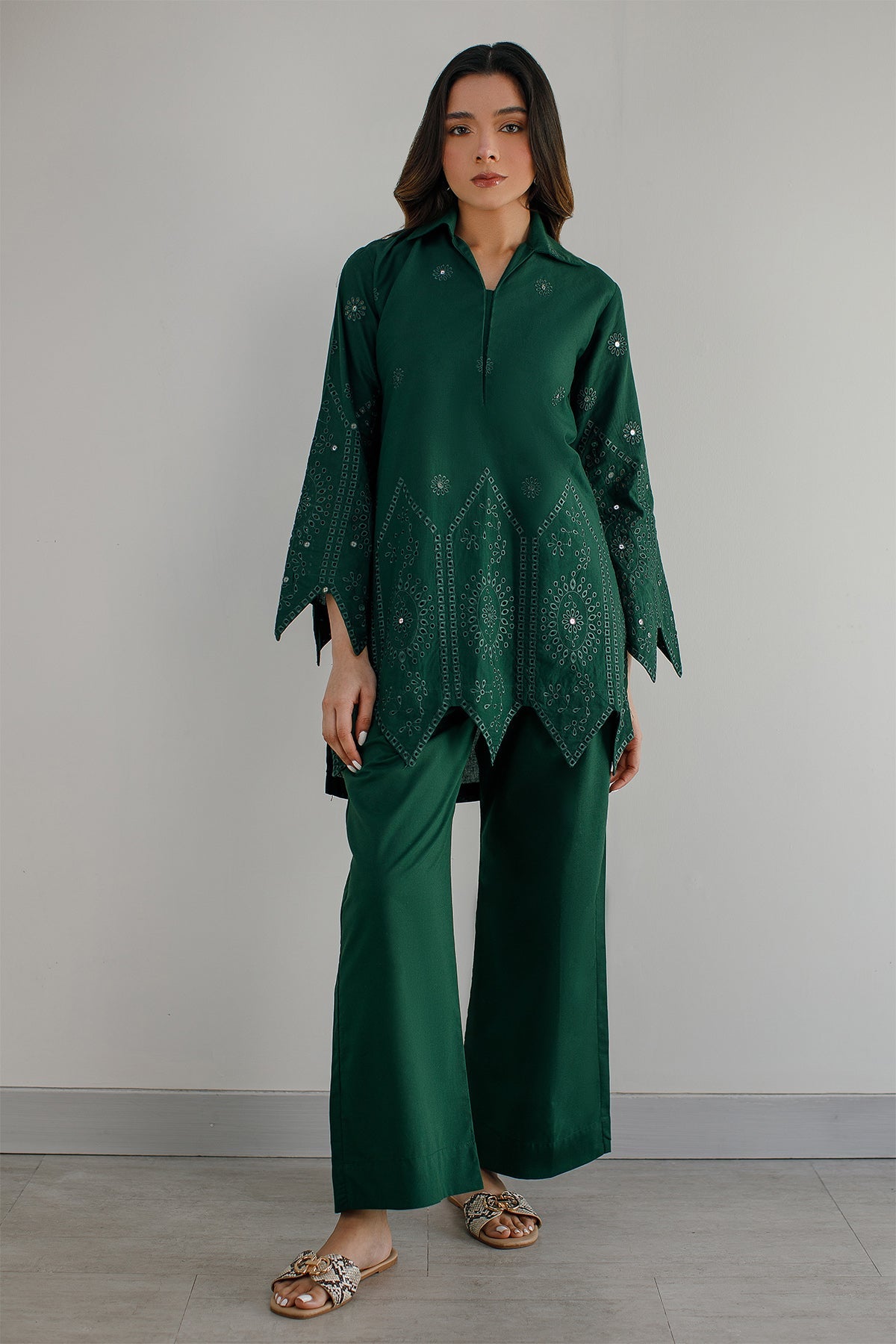 Bottle Green Schiffli Co Ord Set - Peach Republic