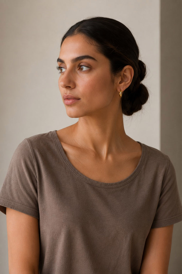 WIDE SCOOP NECK BOX FIT T- SHIRT