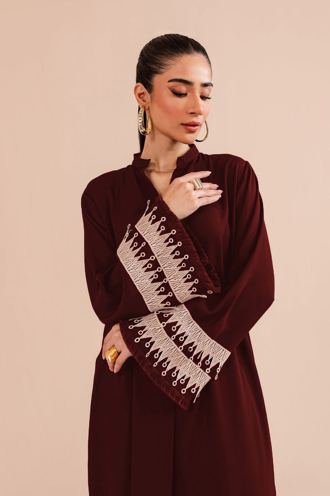 Classic Lace Dress - 01 - Peach Republic