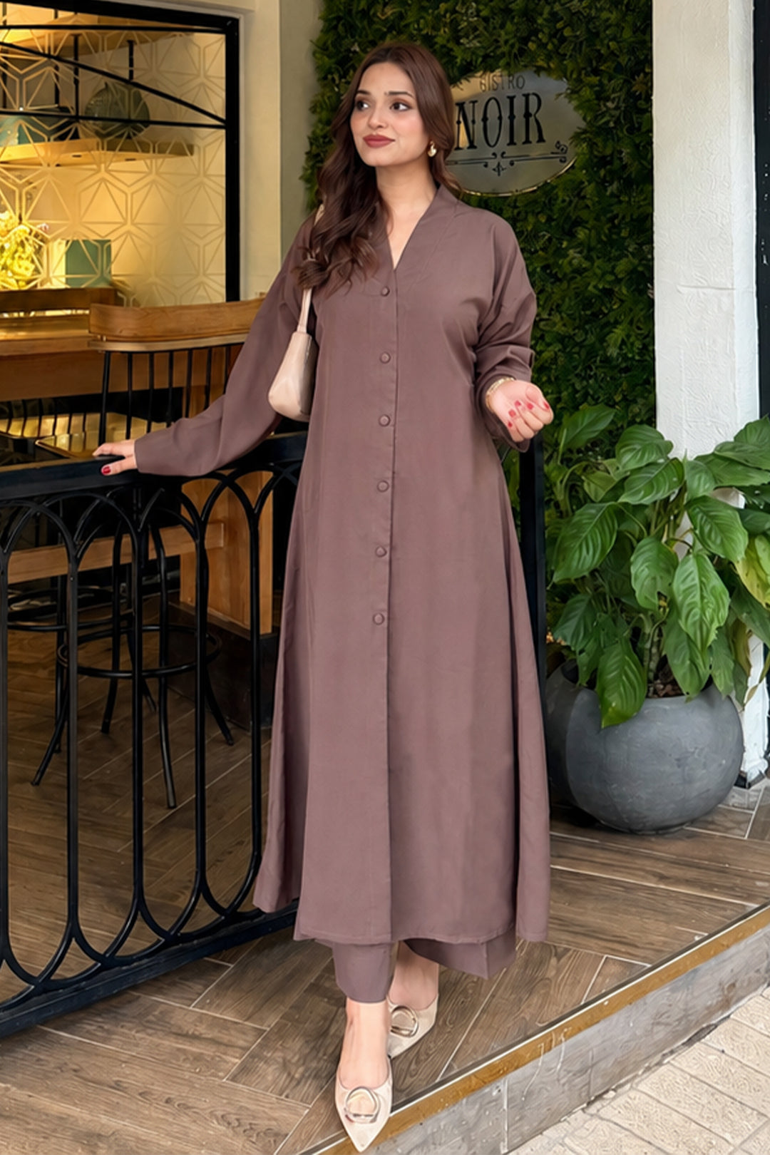 Timeless Mocha Set
