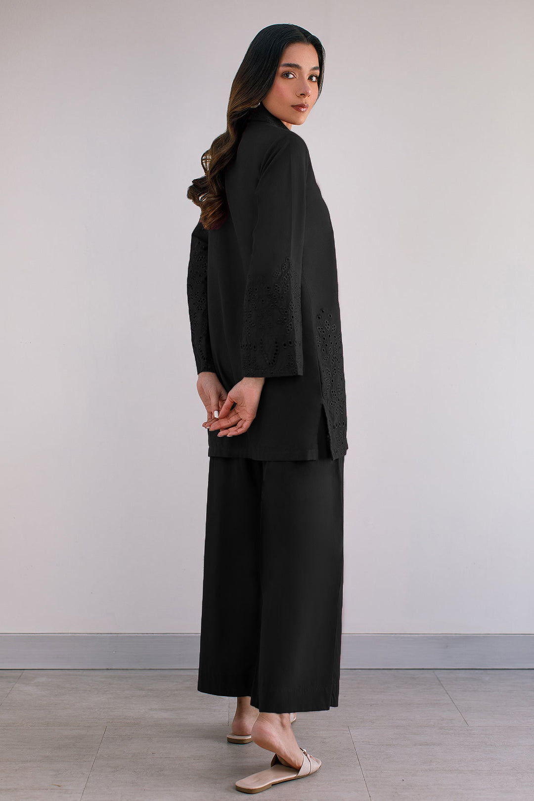 BlackSchiffli Co Ord Set - 010