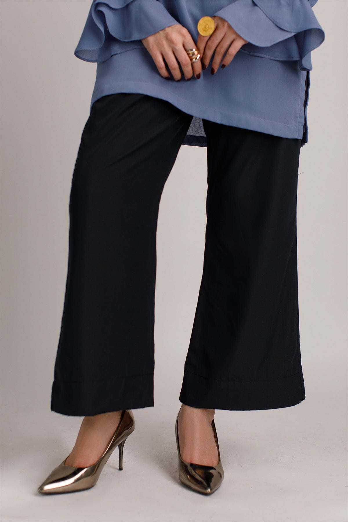Plain Black Trouser - 01 - Peach Republic