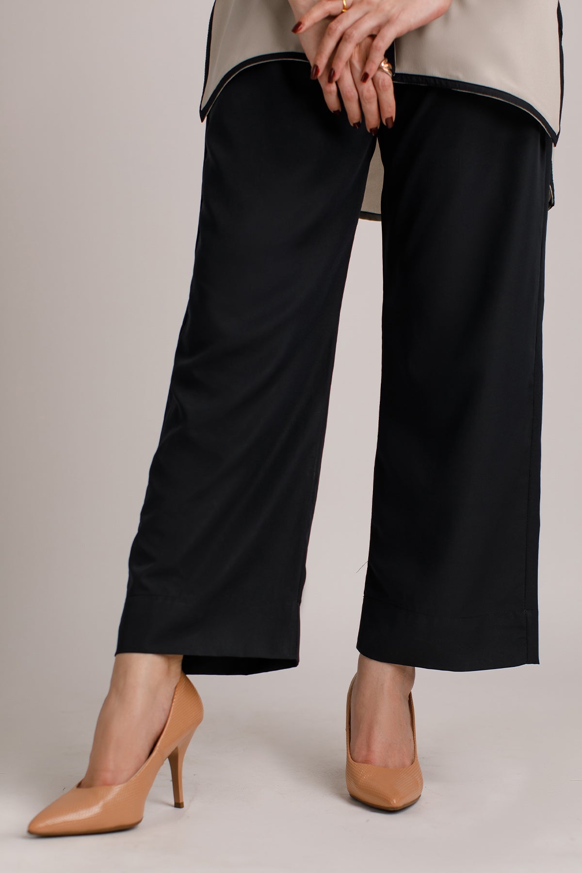 Plain Black Trouser - Peach Republic