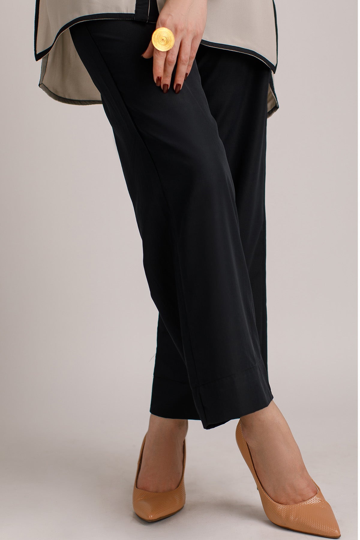 Plain Black Trouser - Peach Republic