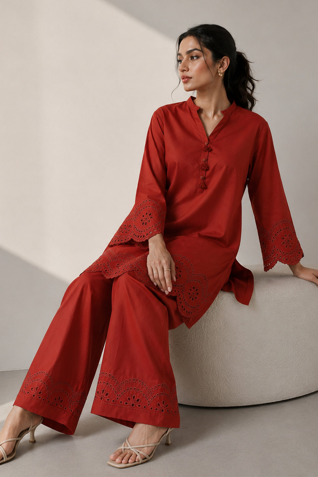 Rust Schiffli 2-Piece Set