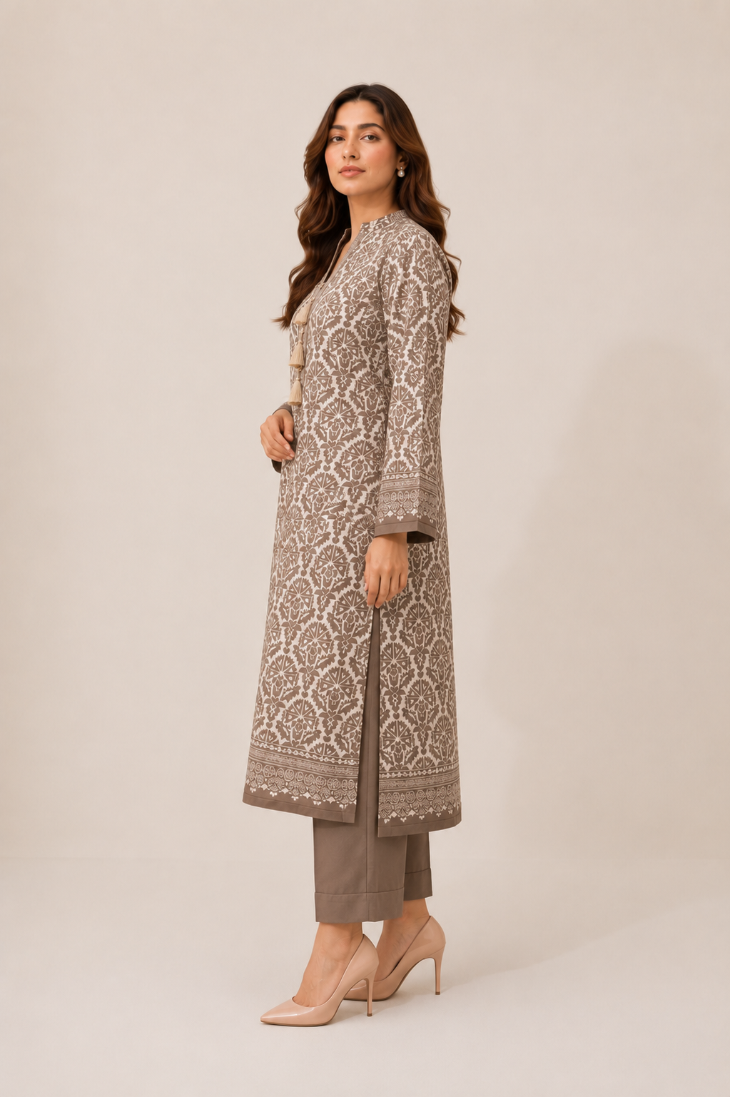Taupe Filigree Co-ord Set - Side view