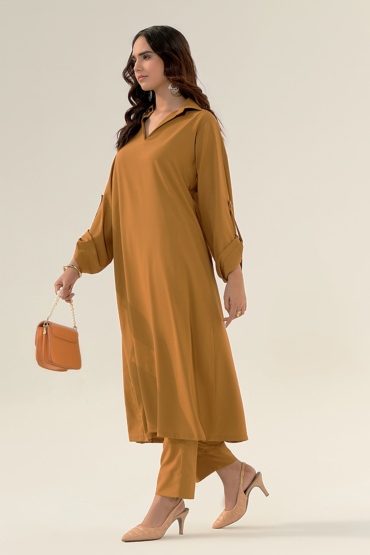 Long Grip Caramel Dress - Peach Republic